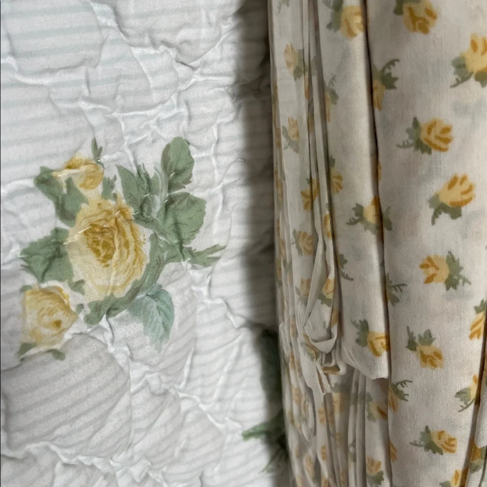 NWT WAVERLY GARDEN ROOM, YELLOW ROSES, FULL SHEET SET - Picture 3 of 5